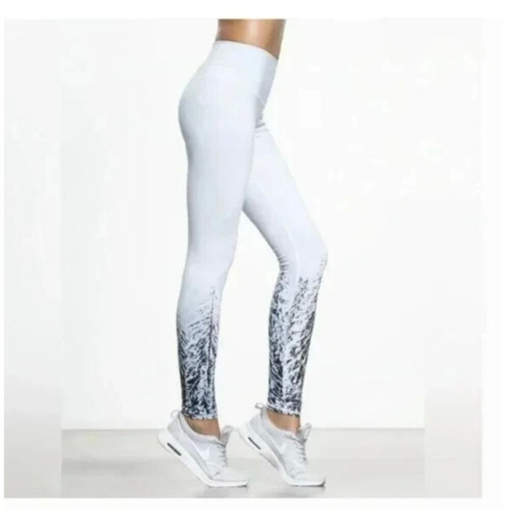 Alo Yoga Printed Leggings Size S - Picture 2 of 11